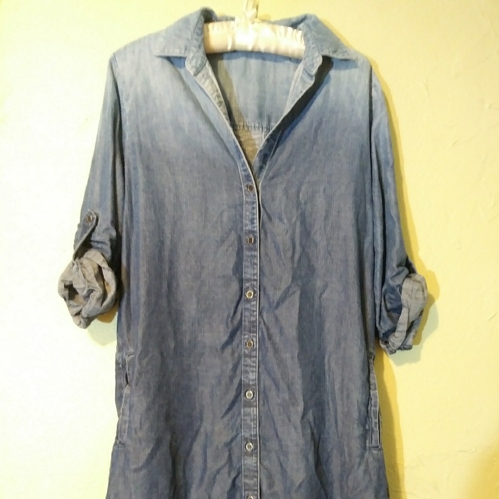 Side Stitch Ombre Denim Button-Up Dress